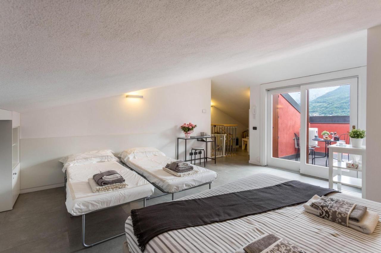New Eleven Apartment On Como Lake Oliveto Lario ภายนอก รูปภาพ